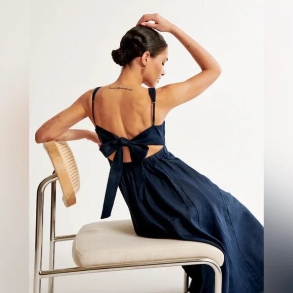 Abercrombie & Fitch Premium Linen Bow Back Maxi Dress - Picture 4 of 11